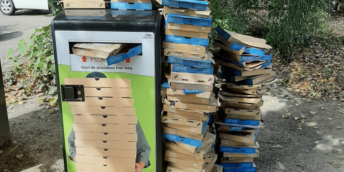 Pizzacontainers terug in de stad