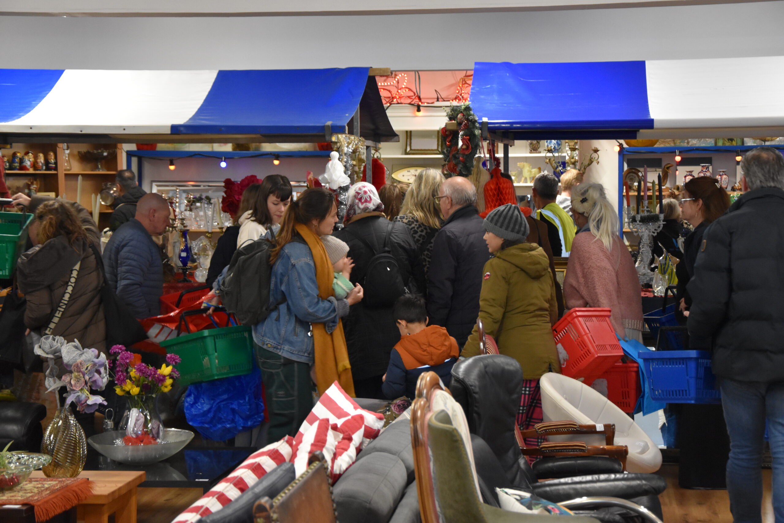Gezellige drukte in Het Warenhuis (Foto: Peter van Delft)