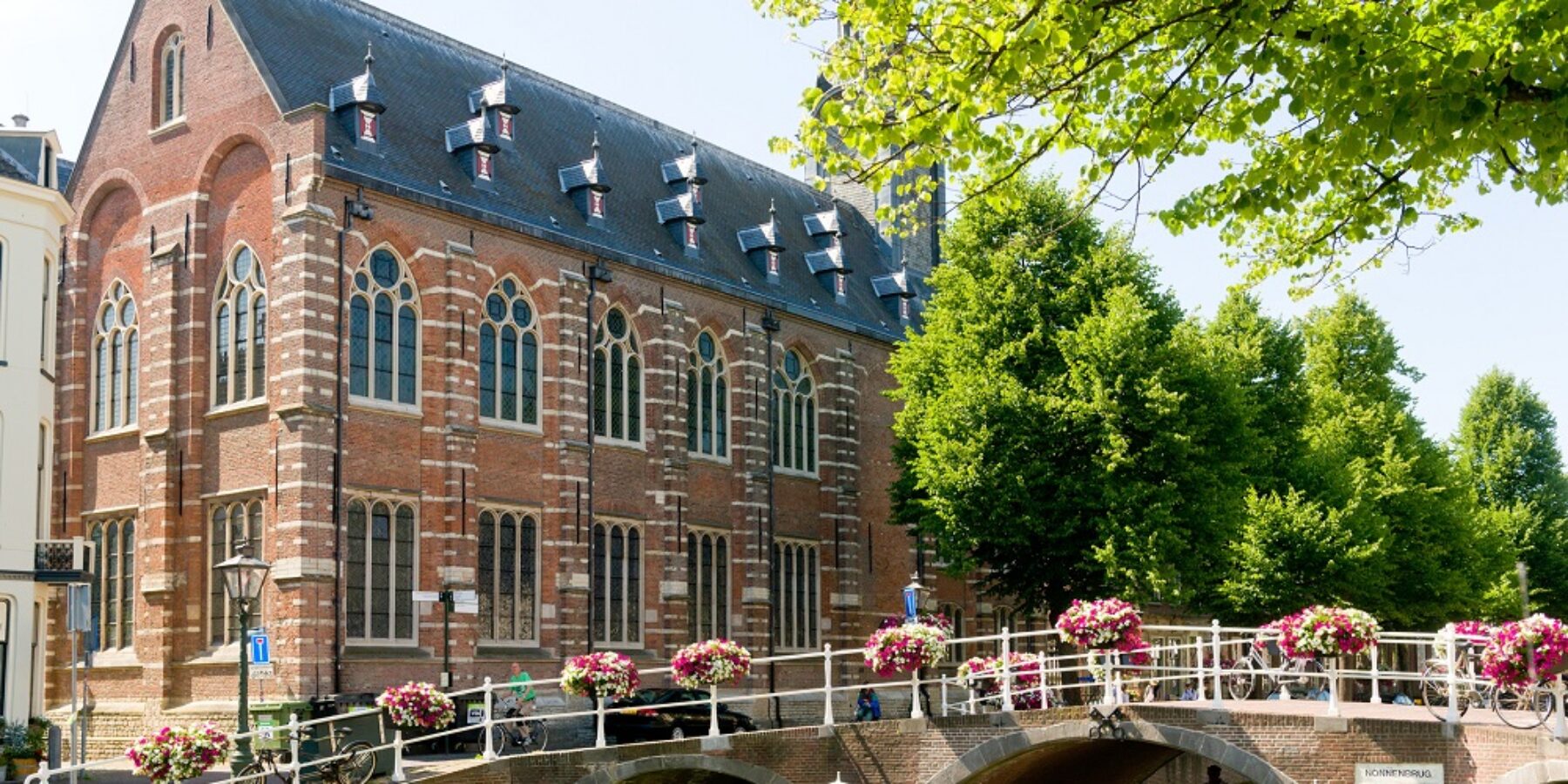 Rechtenvrije foto Universiteit Leiden