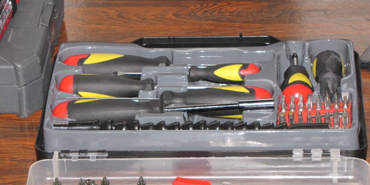 Repair café speciaal voor kinderen in Oegstgeest