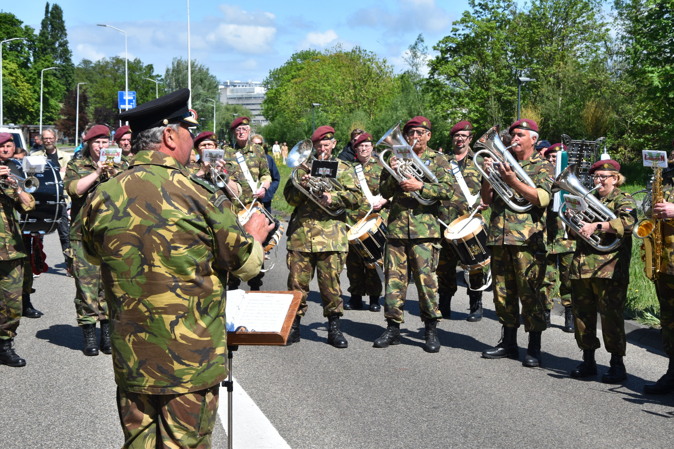 Herdenking bij Het Haagsche Schouw. (Foto: Peter van Delft)