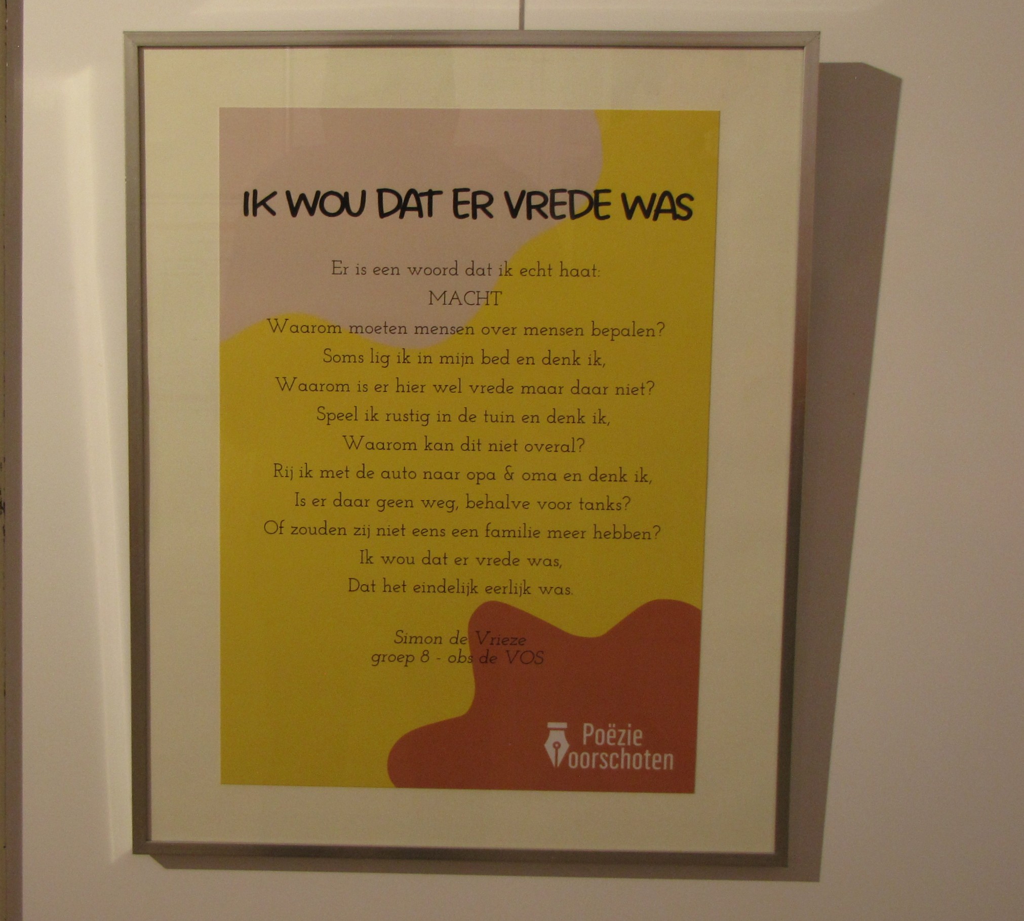 Eén van de inzendingen voor de eerder door Poëzie Voorschoten gehouden gedichtenwedstrijd. (Foto: Paul Aalbers)