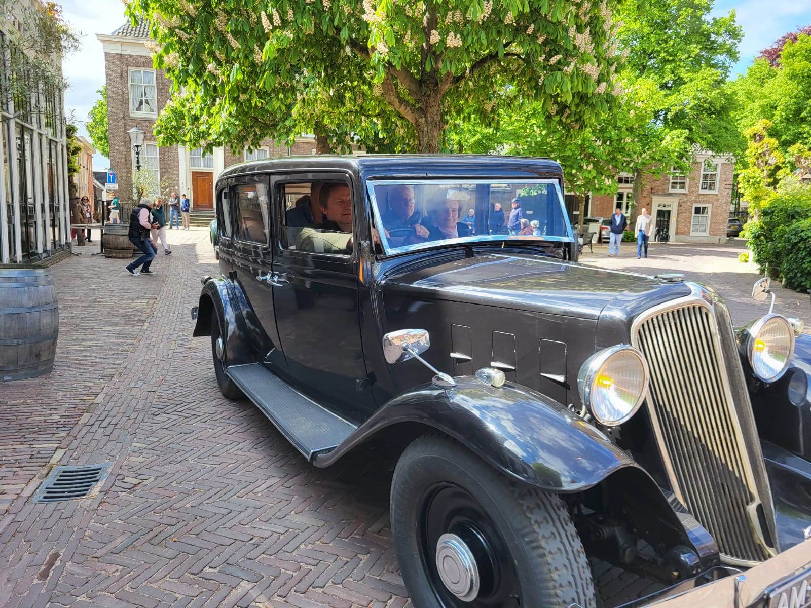 Er reden klassieke auto