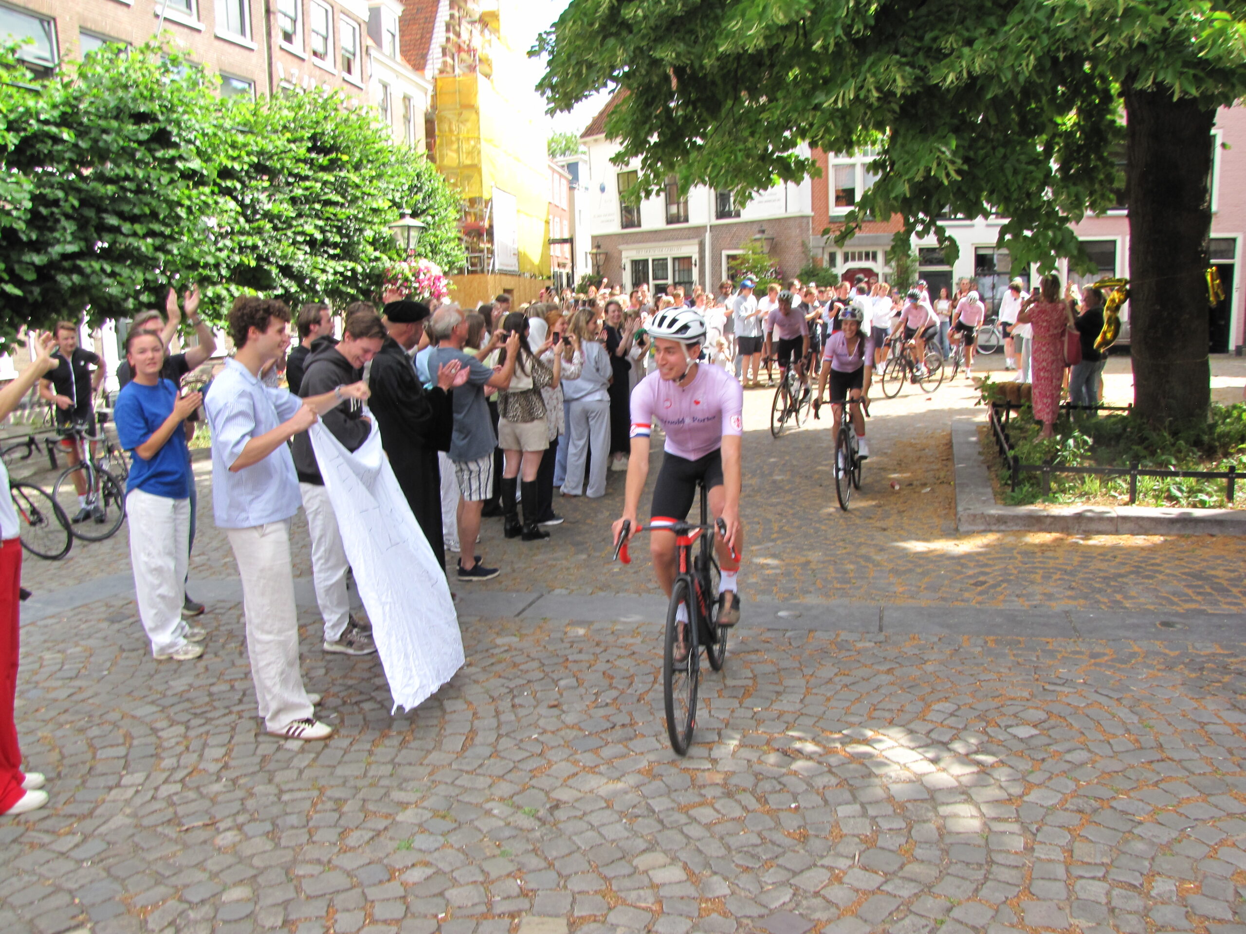 Op weg. (Foto: Paul Aalbers)