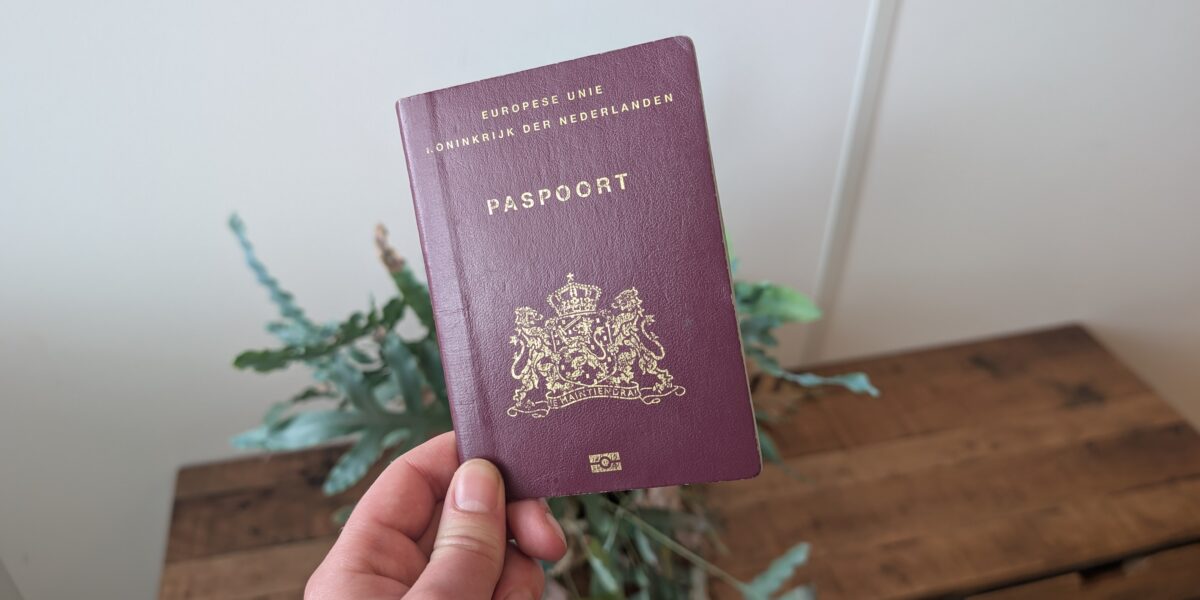 Gemeenten waarschuwen voor drukte bij aanvragen reisdocumenten