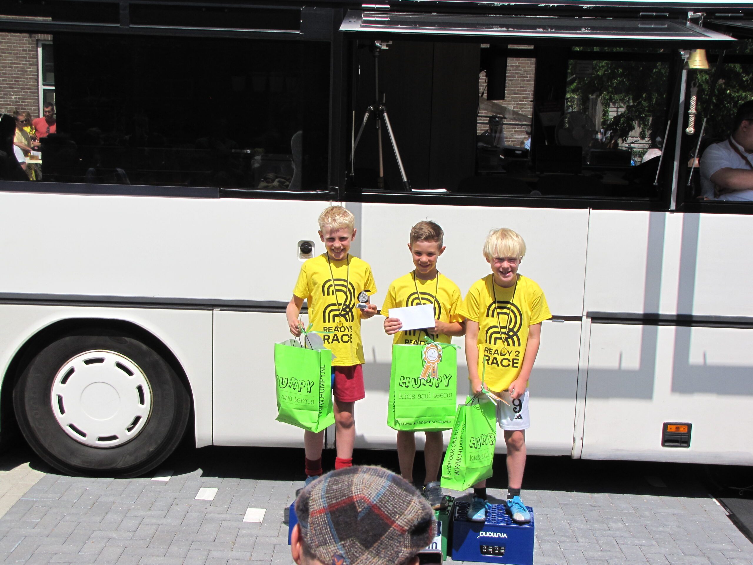 Prijsuitreiking Grutronde: jongens groep 5 en 6. (Foto: Paul Aalbers)