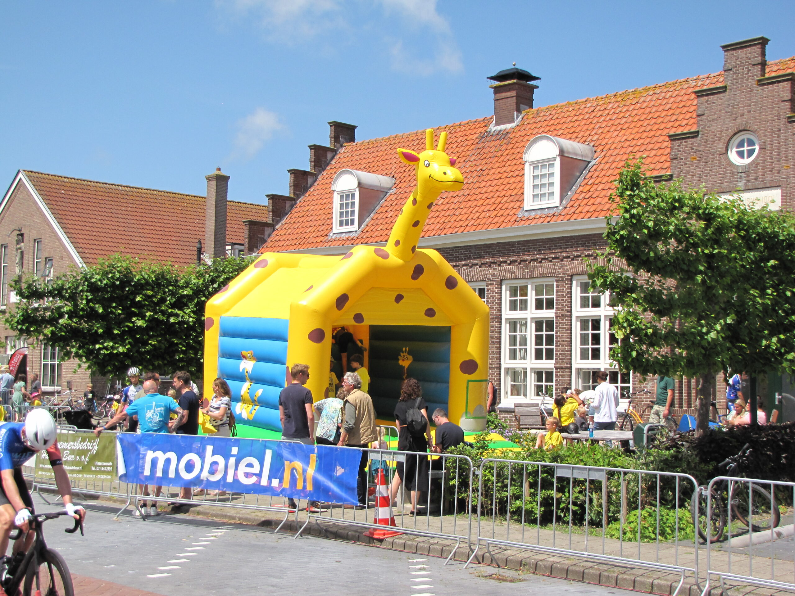 Ook vertier voor niet-deelnemers. (Foto: Paul Aalbers)