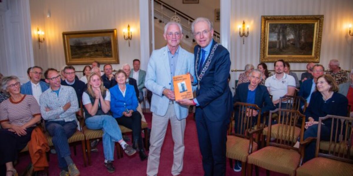 Boekpresentatie in Wassenaar eert vergeten zeeheld Cornelis Rietbergen