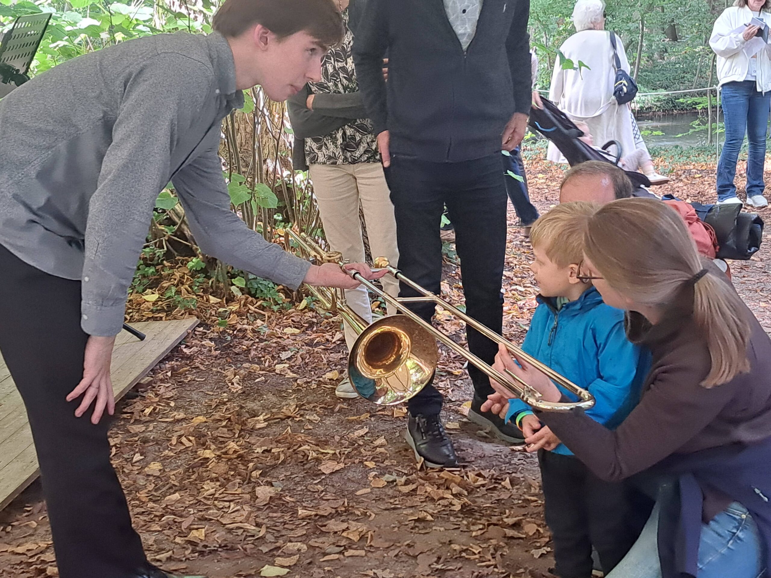 Muziek rond het kasteel. (Foto: Ivar Svensson)