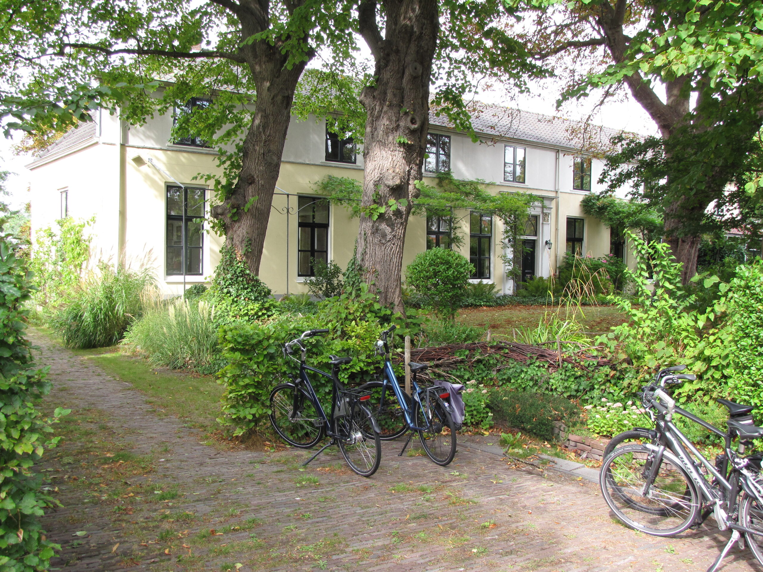 Voorzijde van De Grunerie. (Foto: Paul Aalbers)