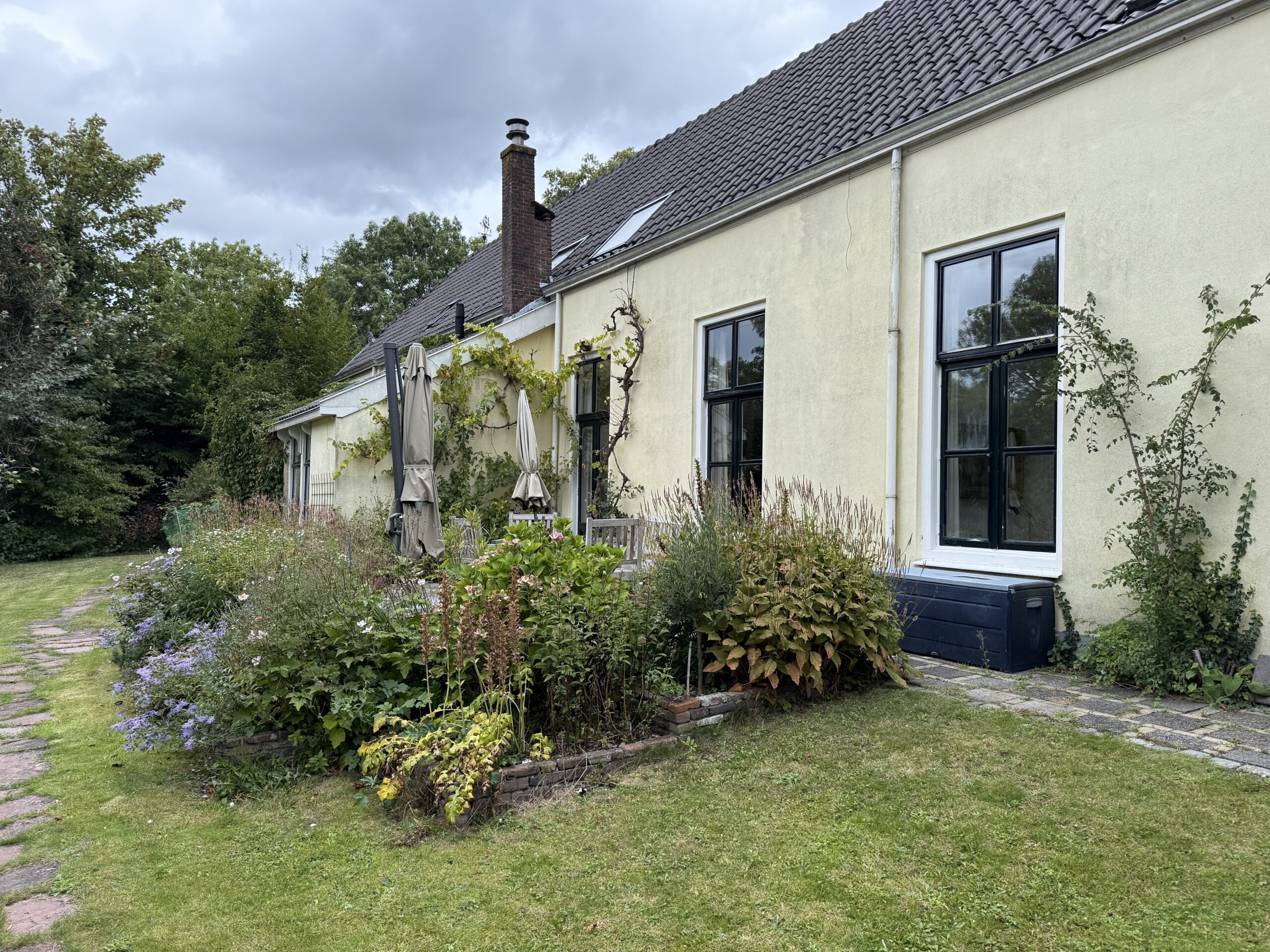 Achterzijde van De Grunerie. (Foto: Paul Aalbers)