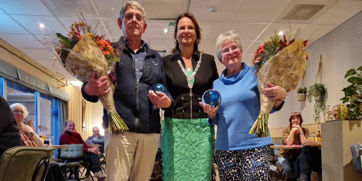Voorschoten reikt Parels uit: vier inwoners beloond voor hun vrijwilligerswerk