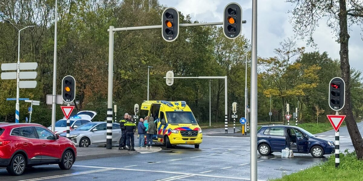 Auto’s botsen op Persant Snoepweg