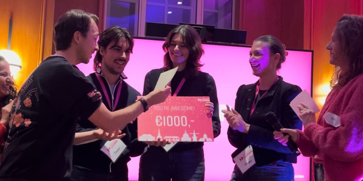 Initiatief 'Bekijk het maar' beloond met duizend euro door Awesome Leiden