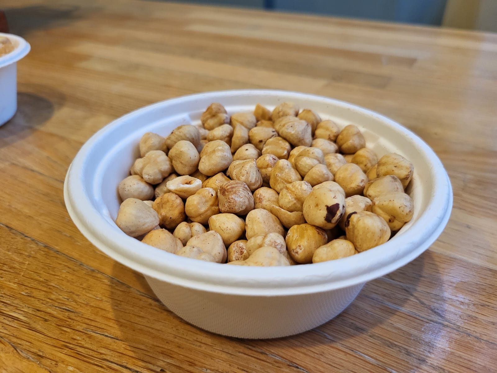 Bij de borrel kon natuurlijk de hazelnoot niet ontbreken.