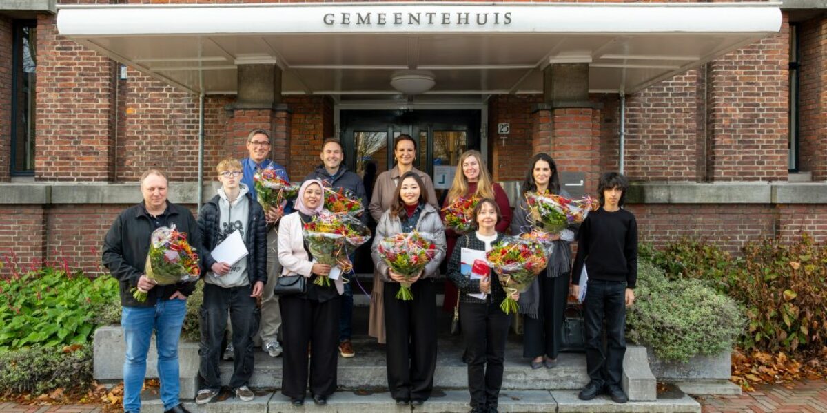 Voorschoten verwelkomt tien nieuwe Nederlanders