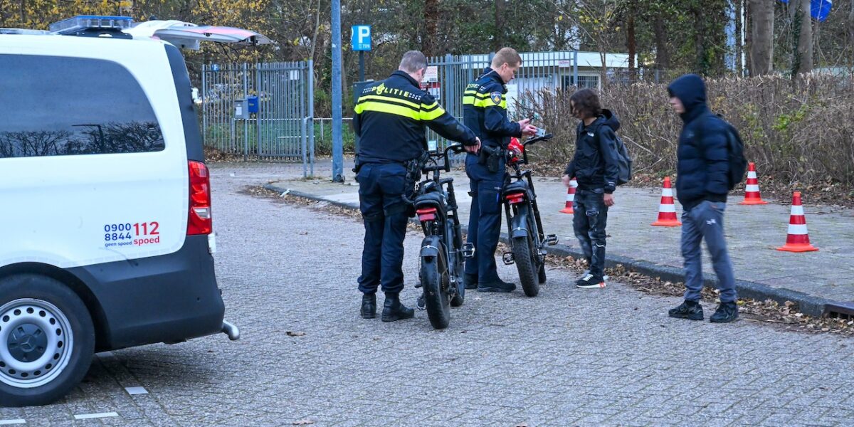 Politie bekeurt tientallen fatbikebestuurders na fatbikecontrole in Leiden