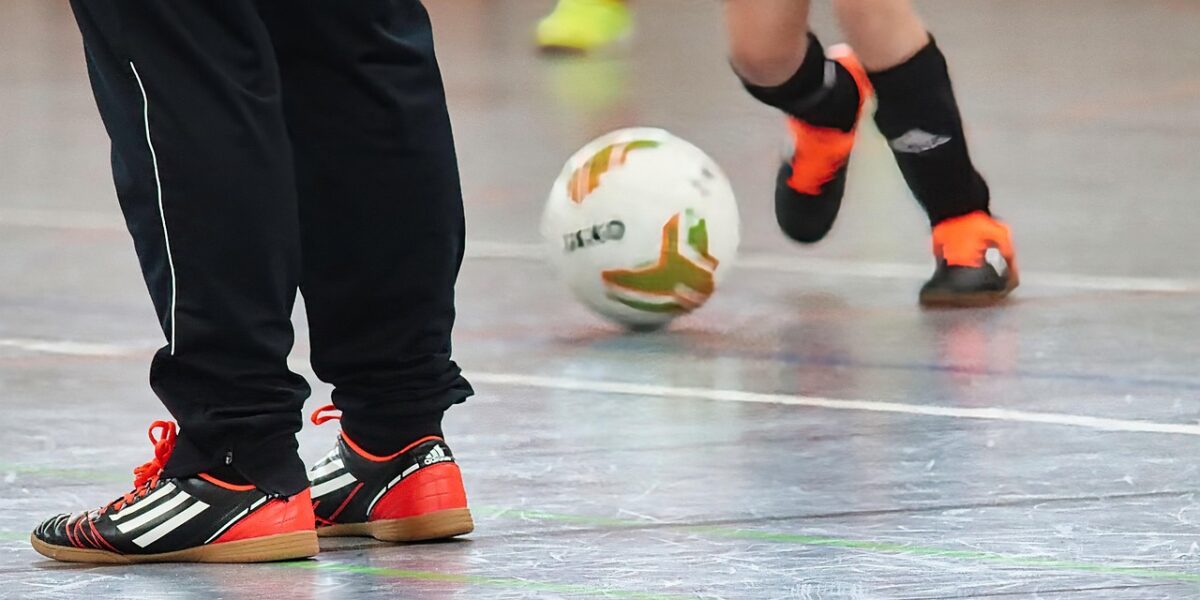 Leiderdorpse raad steunt aanpak voor binnensport, tijdelijke hal van tafel