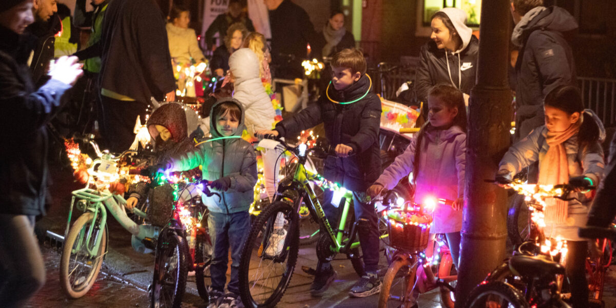 Fietslichtjesparade komt terug naar Wassenaar