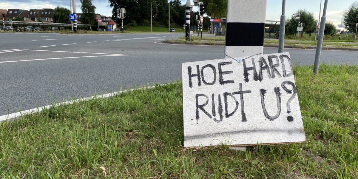 Provincie plaatst flitspaal op N206 bij Zoeterwoude