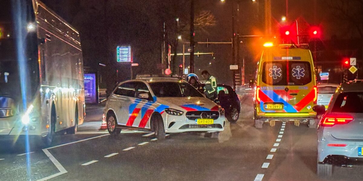 Ongeval zorgt voor vertraging op Hoge Rijndijk