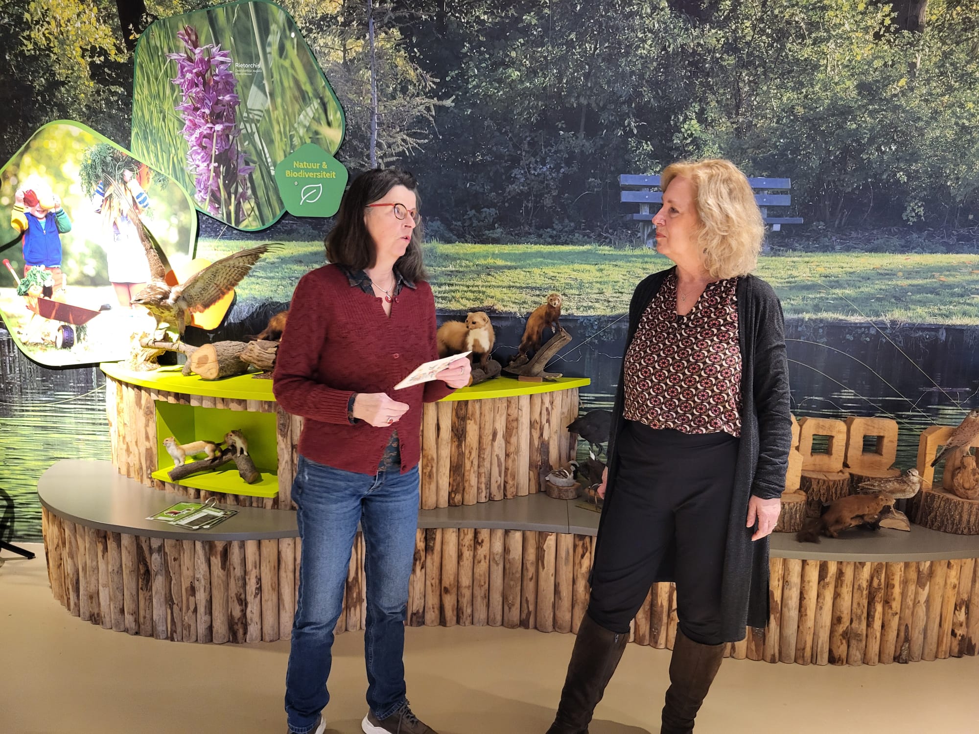 Selma en Brigitte in gesprek