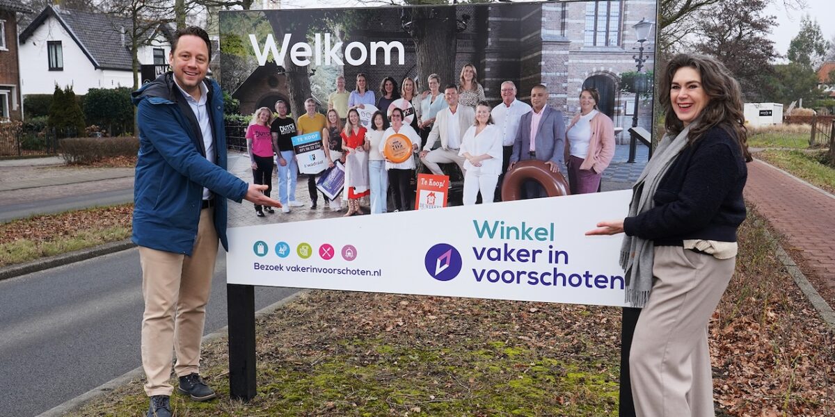 Nieuwe welkomstborden voor Voorschoten