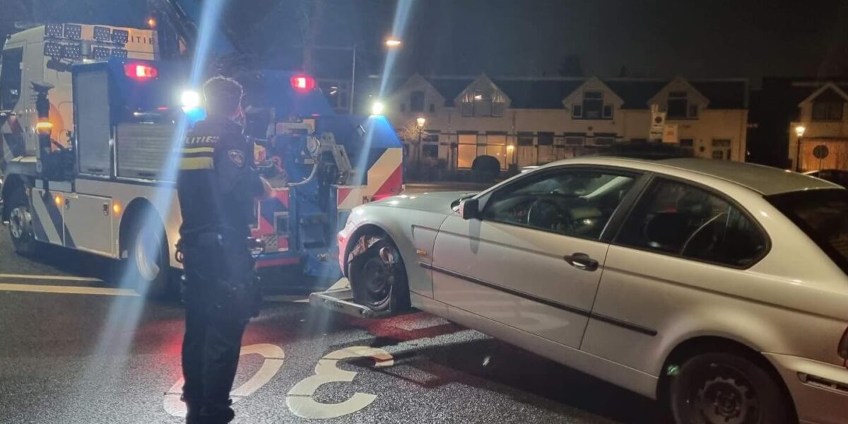 Bestuurder zonder rijbewijs onder invloed aangehouden in Wassenaar