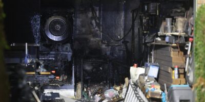 Brand in schuur Leidschendam met dodelijk slachtoffer.