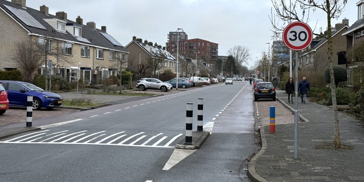 Gemeente Leiderdorp plaatst snelheidssmiley’s voor veiliger verkeer