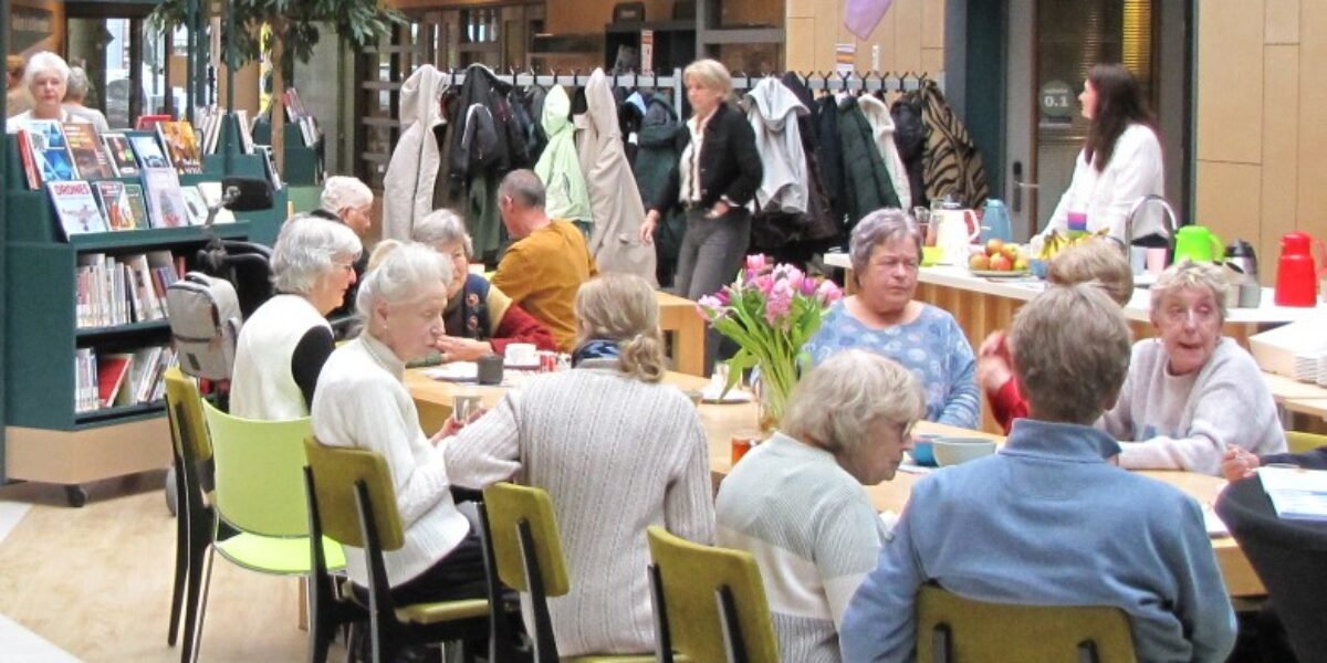 Leiderdorp legt mantelzorgers in de watten tijdens verwenmiddag