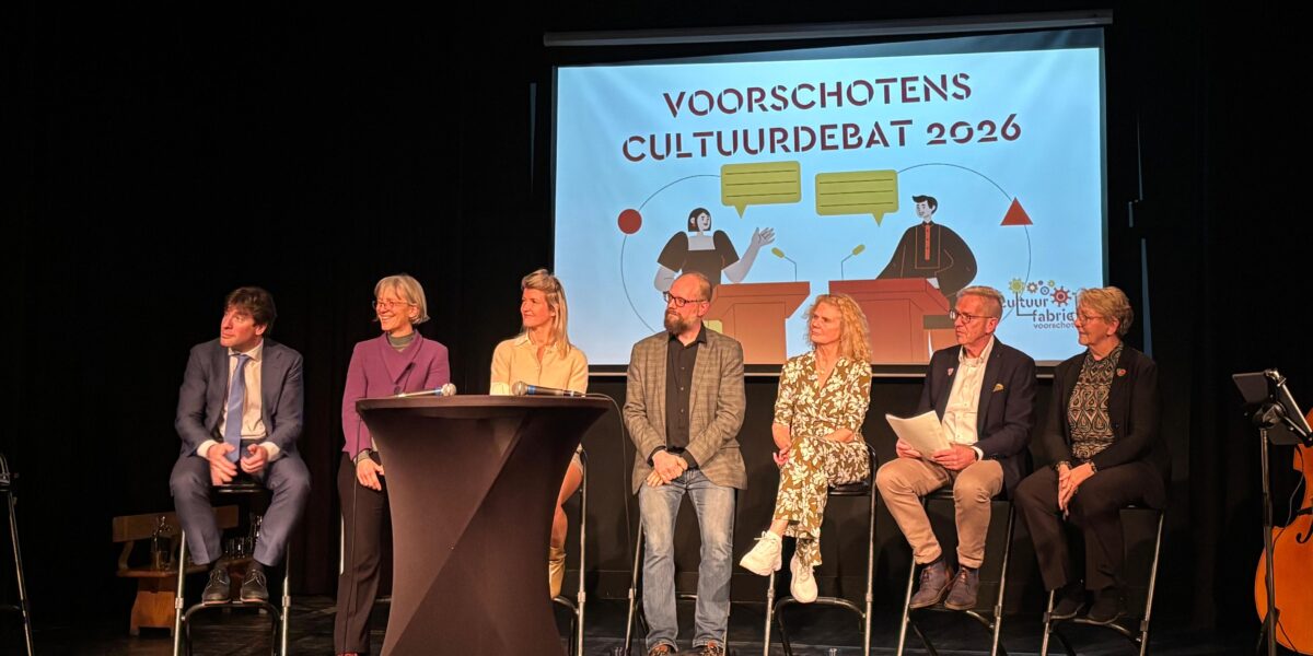 Volle zaal, duidelijke standpunten: Voorschotense partijen in debat over cultuur