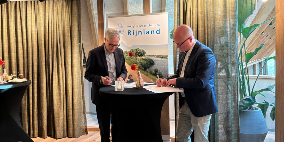 Gemeente Oegstgeest en Hoogheemraadschap tekenen strategische samenwerking