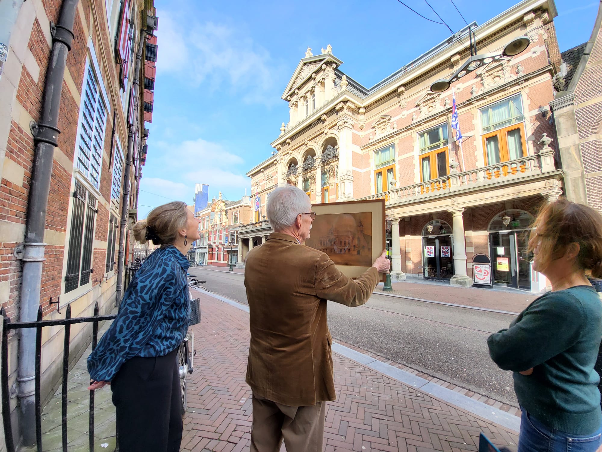 De tekening is vrijwel identiek aan het gebouw