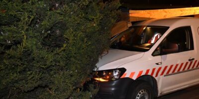 Bestelbus overkapping