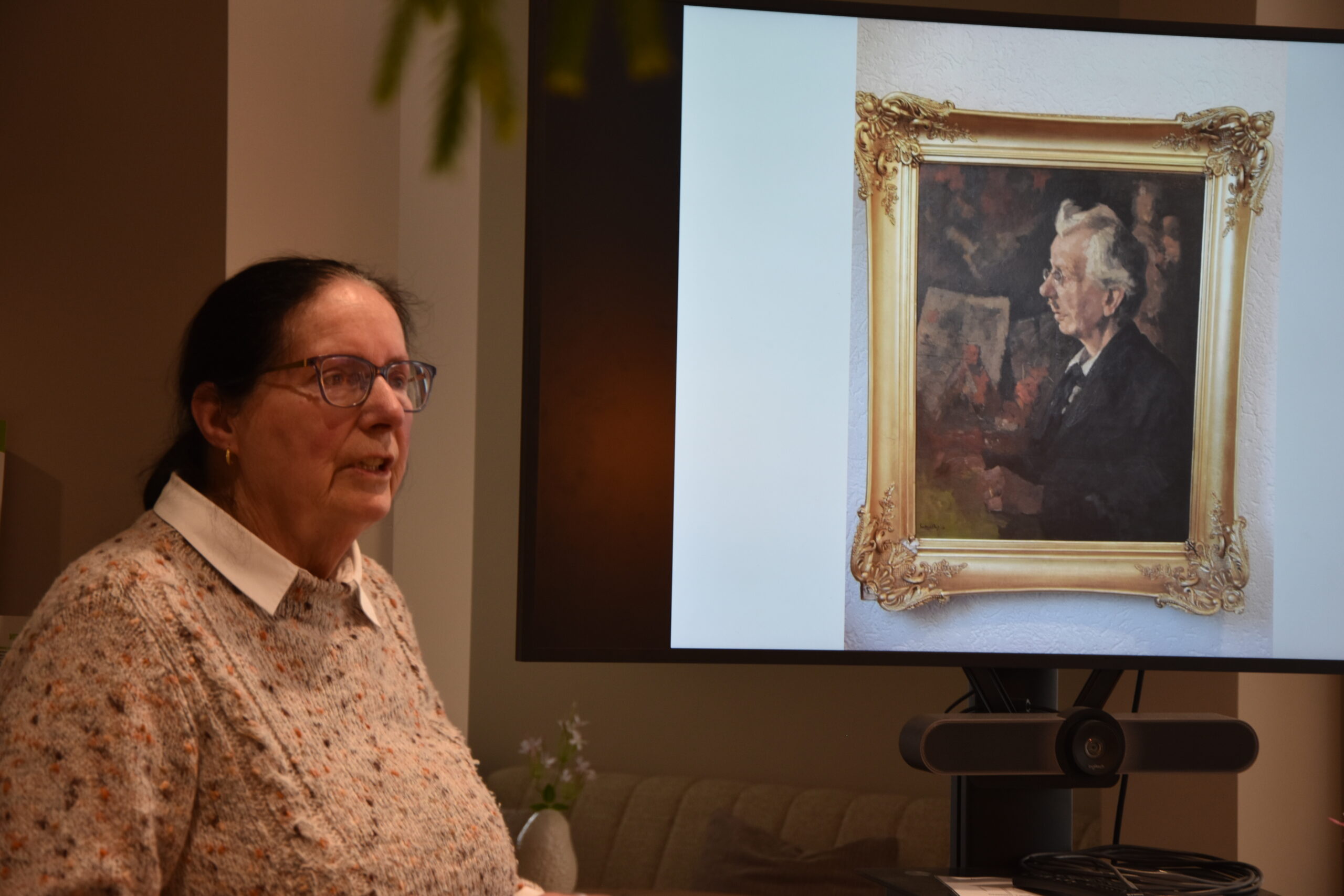 Anneke Jesse vertelt over haar grootvader Jesse. (Foto: Peter van Delft)