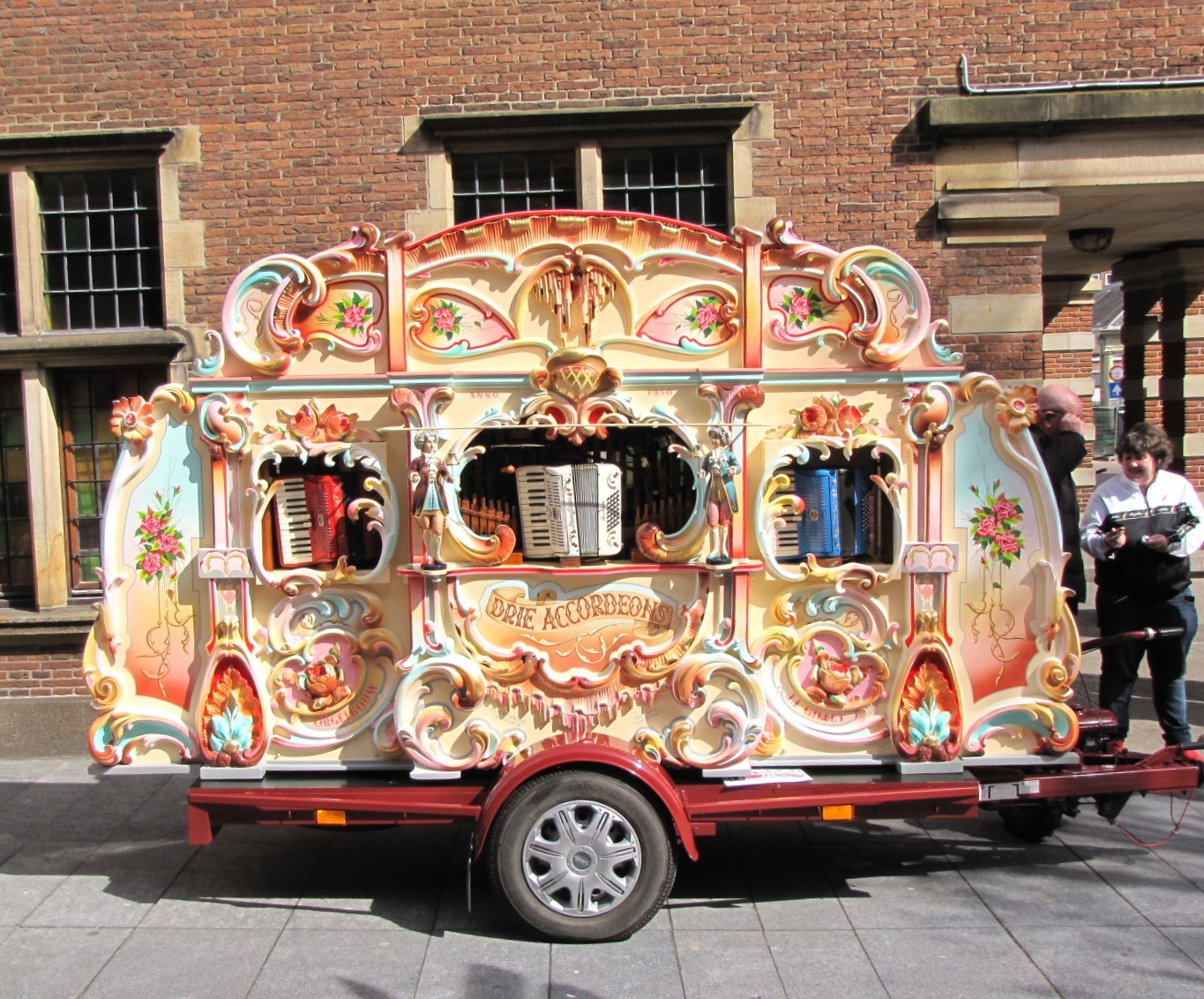 Drie Accordeons aan de Breestraat. (Foto: Paul Aalbers)