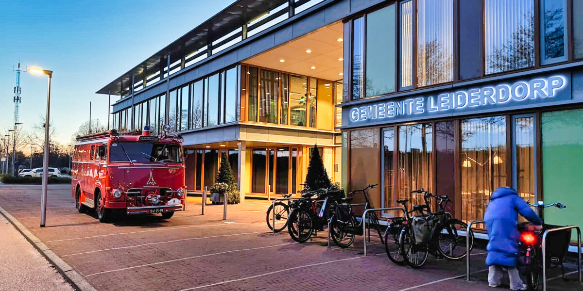 Leiderdorp stelt 2.500 euro beschikbaar voor opslag historisch brandweermaterieel