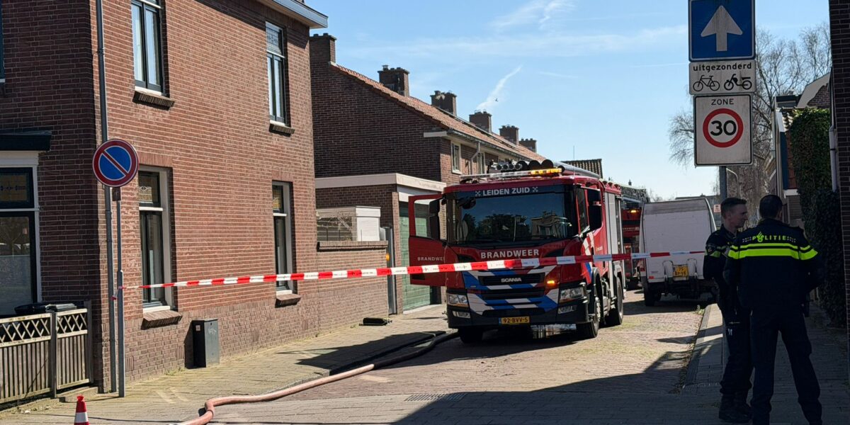 Woningbrand in Tolstraat in Voorschoten