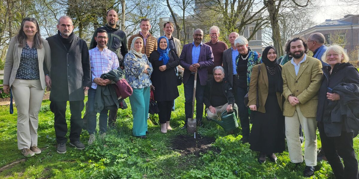 Turkse hazelaar terug in Hortus Botanicus Leiden als symbool van verbinding