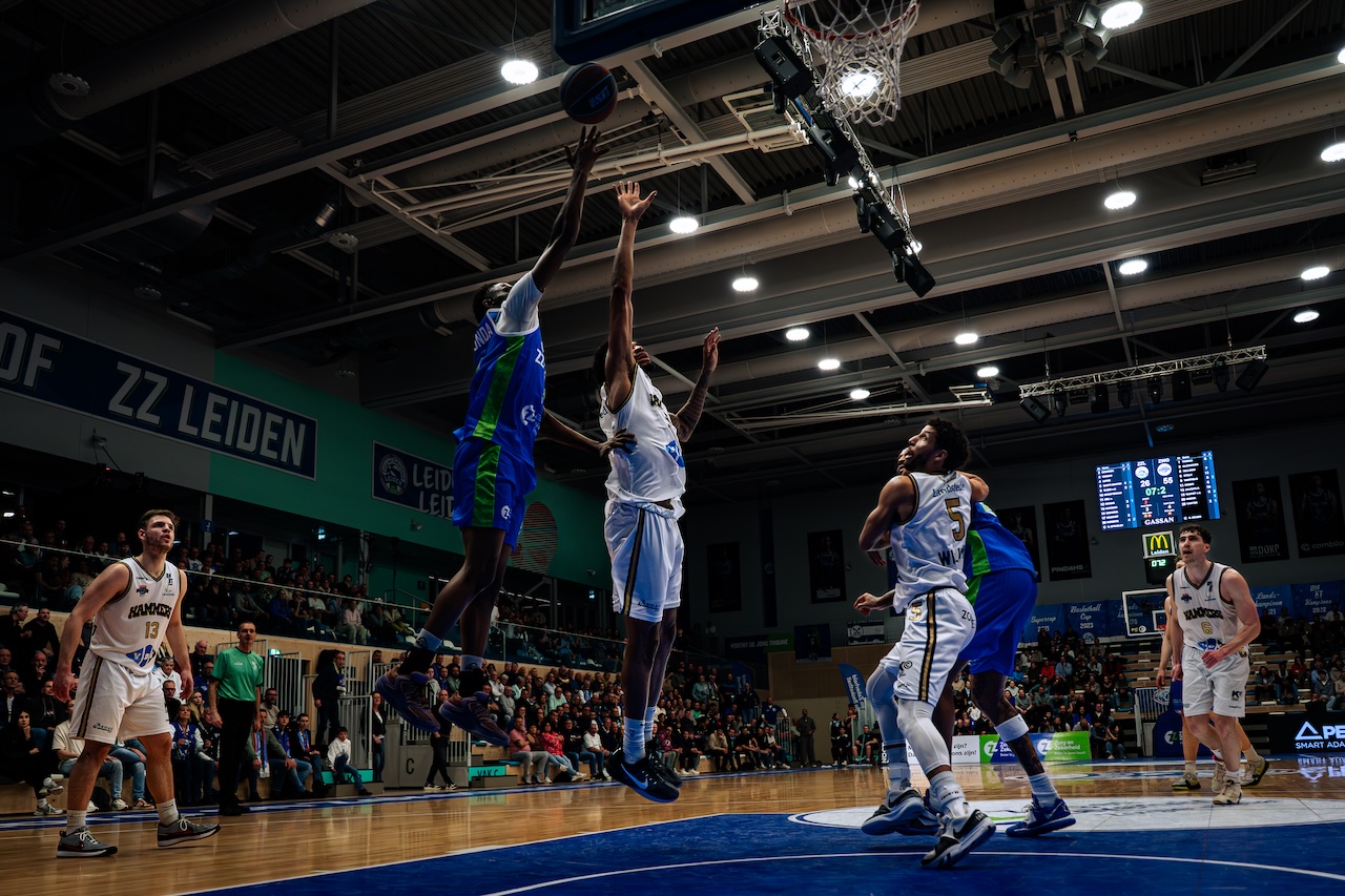 ZZ Leiden tegen Landstede. (Foto: Marja van Tilburg). 