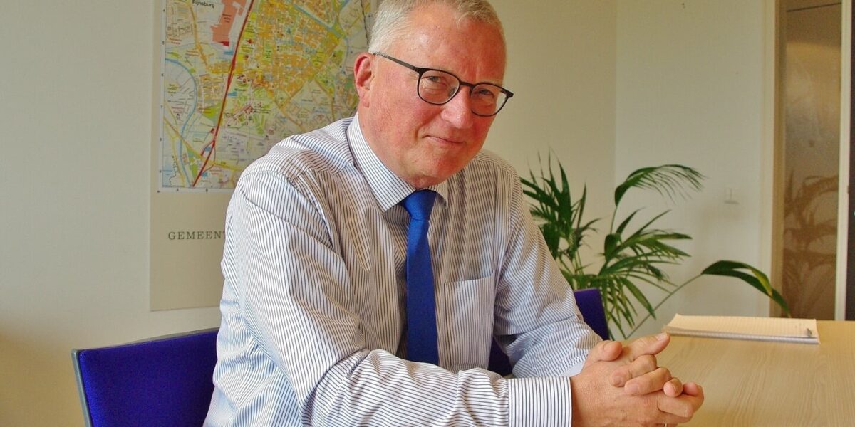 Voormalig wethouder Peter Glasbeek verkenner in Leiderdorp