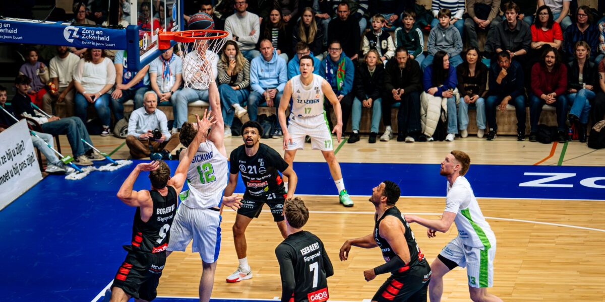 ZZ Leiden verliest flink van Kortrijk Spurs