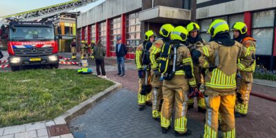 Brandweer oefent grote brand Leiderdorp