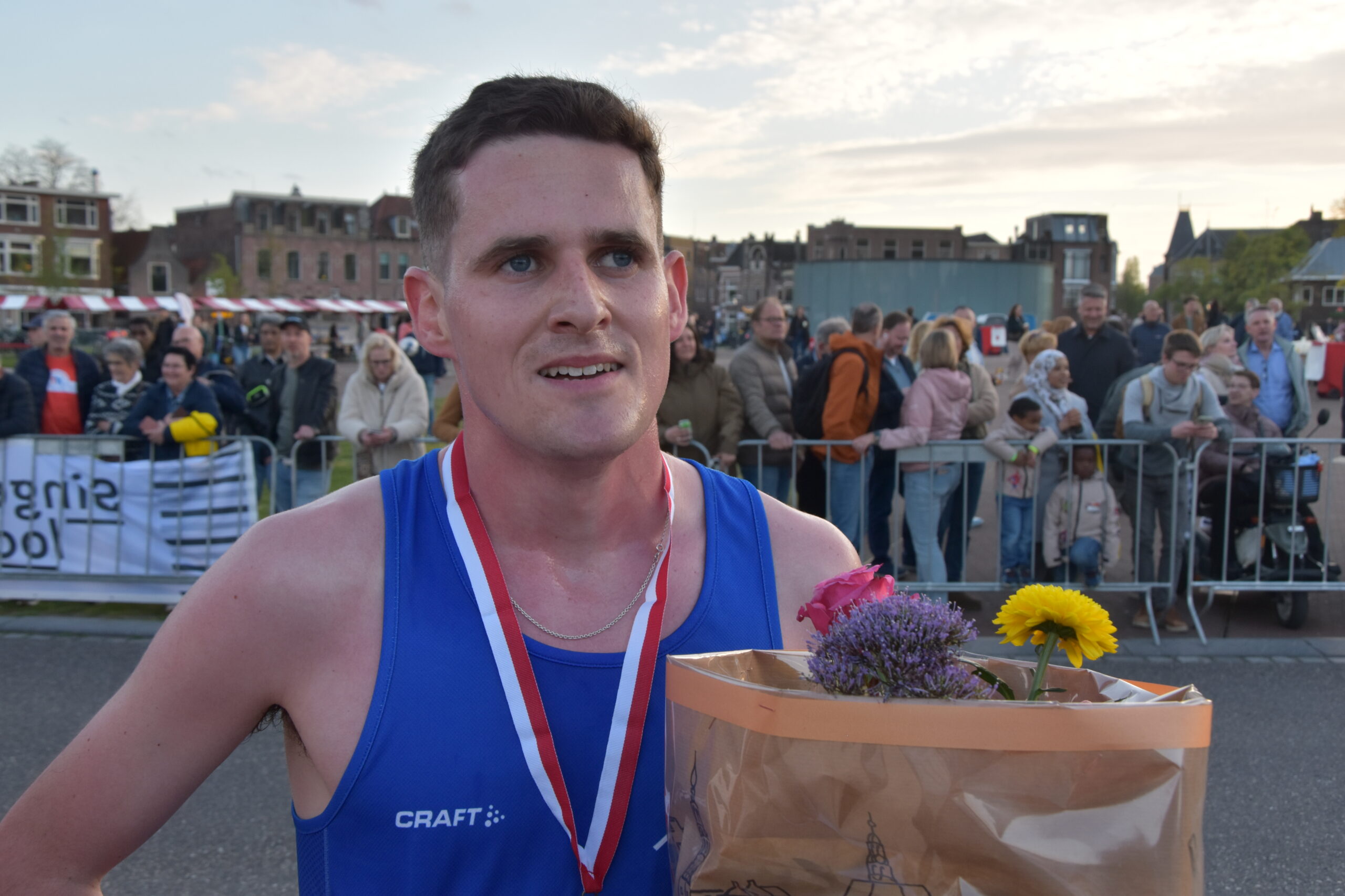 De winnaar van de Singelloop Cas Kopmels. (Foto: Peter van Delft).