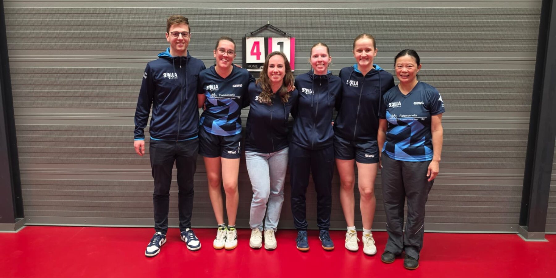 Dames Scylla naar finale play-offs