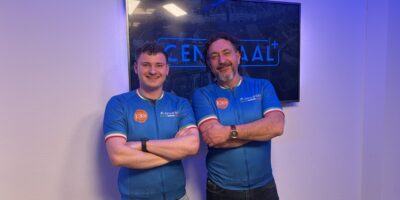 Denny Ringelberg en Kars Ringelberg vertellen bij De VrijMiBo over hun deelname aan de Giro di KiKa in Italië