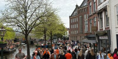 Zo viert Leiden Koningsdag 2026