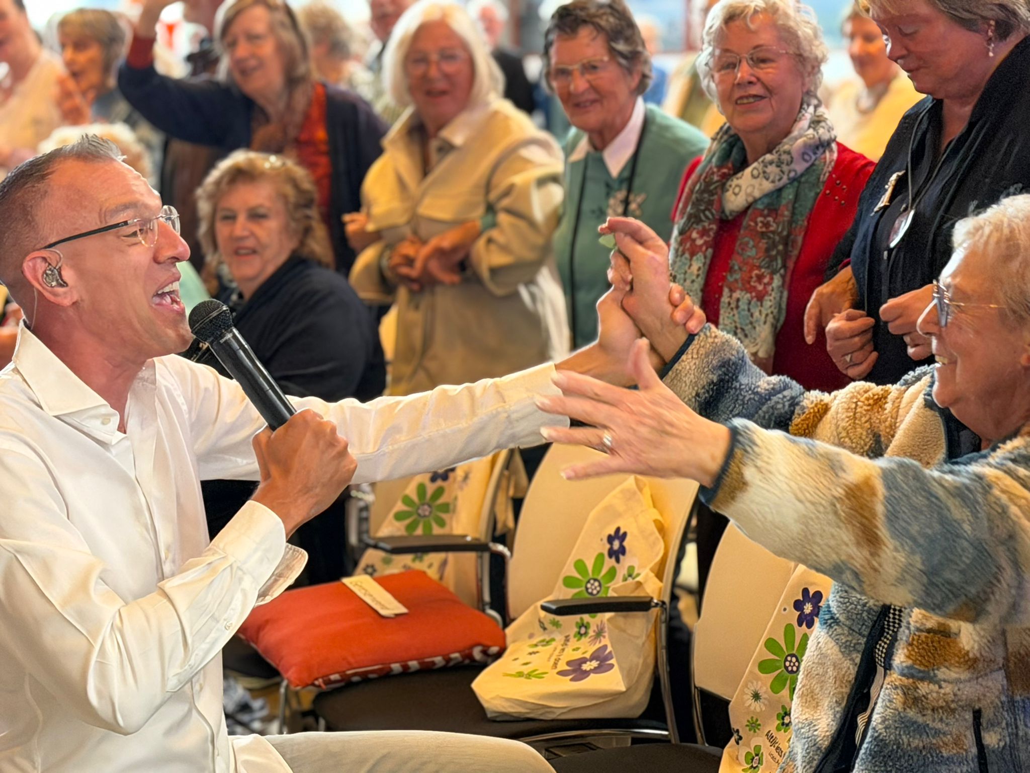 Marco heeft aandacht voor iedereen