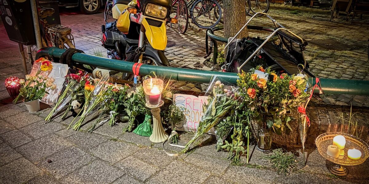 Vlag halfstok voor Rosalie